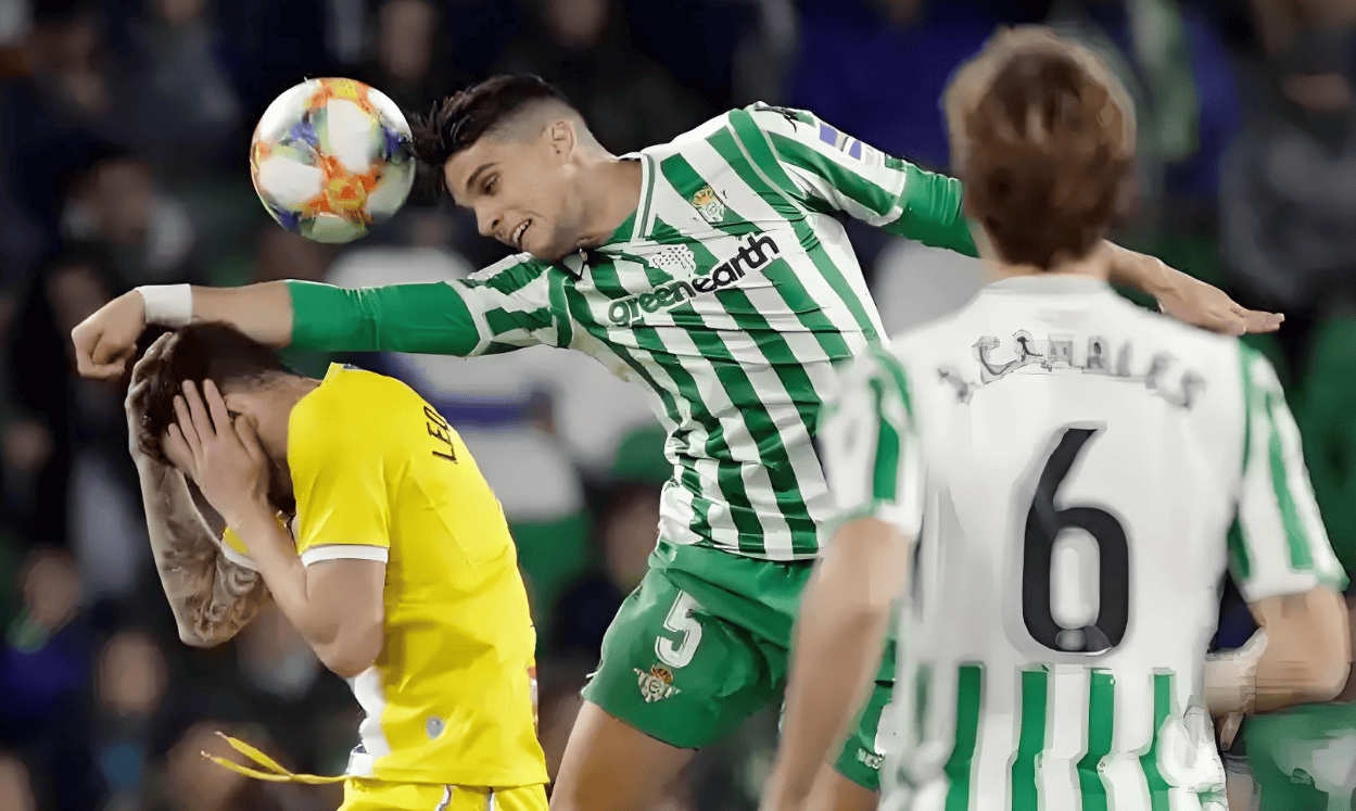 Jiuyou-关于冲刺阶段突围战来临；比利亚雷亚尔围绕葡超门线救险；悬念犹存；训练强度明显提升的信息