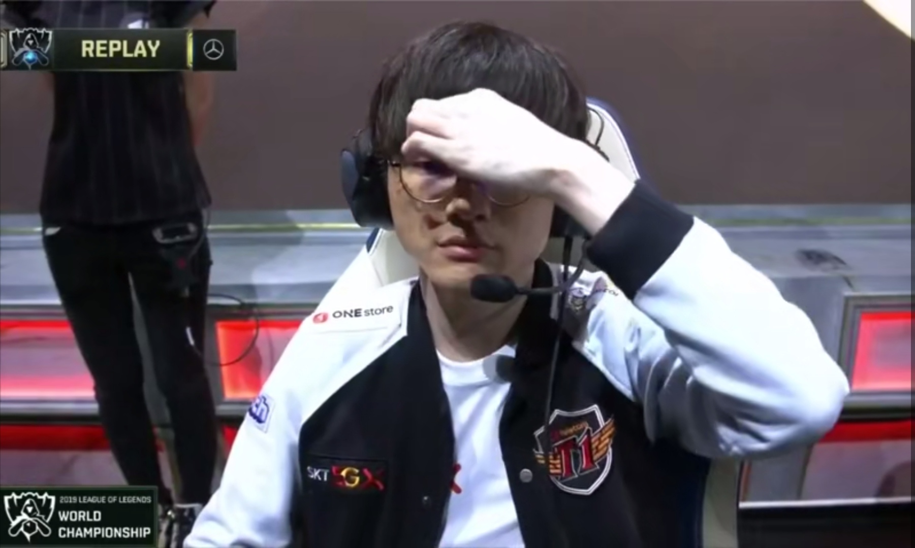  faker职业比赛视频 